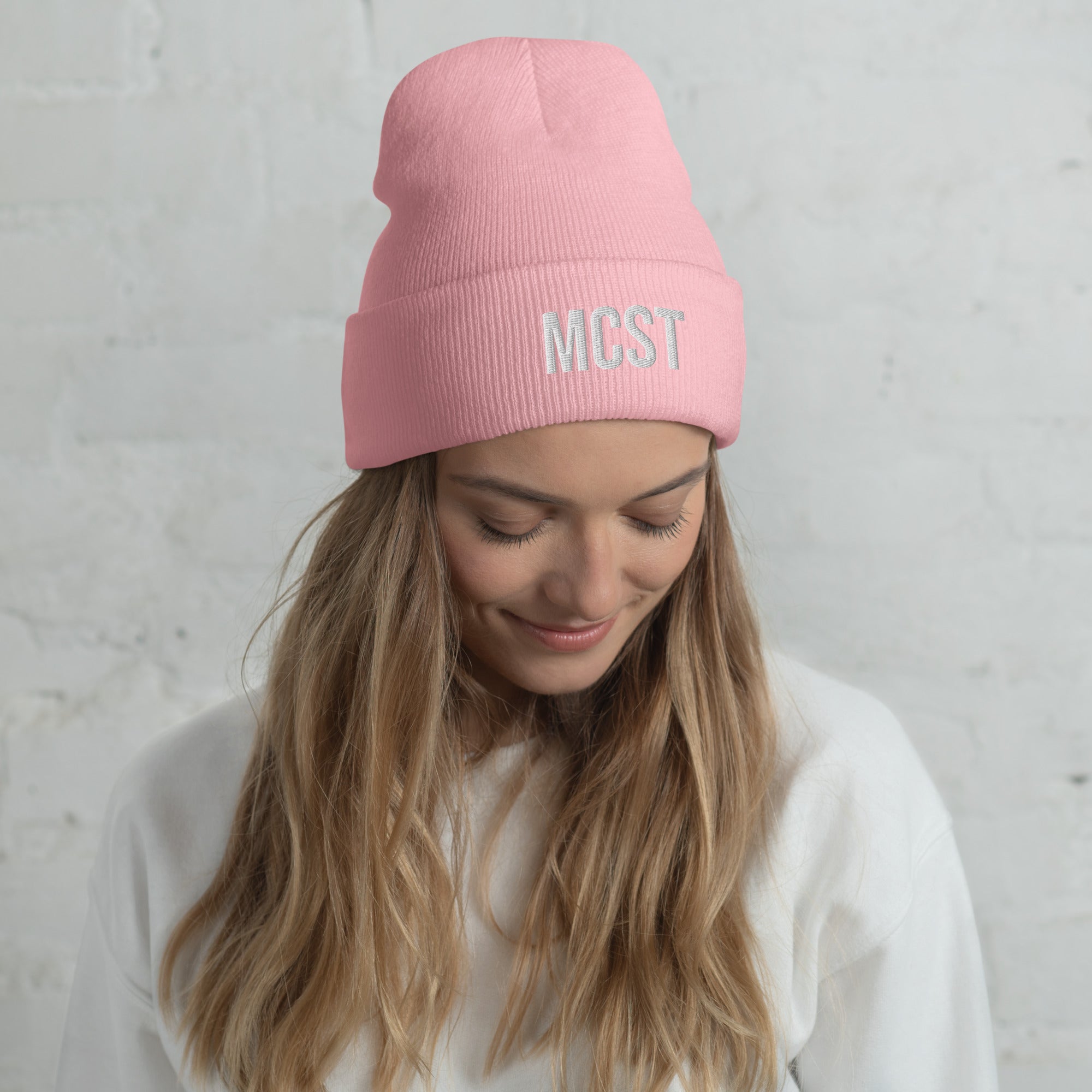 Cuffed Beanie- 3D Puff White